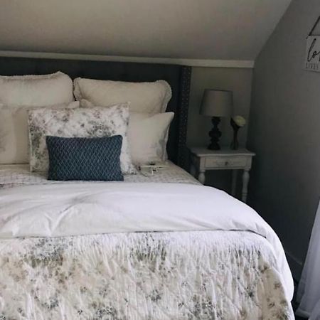 The Farmhouse Inn & Kitchen, 2 Blocks From Downtown Whitefish, Montana Luaran gambar